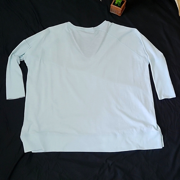 NWOT Lisa Todd Top - Picture 7 of 9